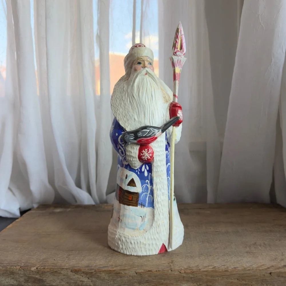 Vintage winter scene Ded Moroz w bird, Signed 10”